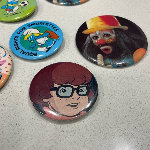 Vintage Button Pins - Picture 4 of 13